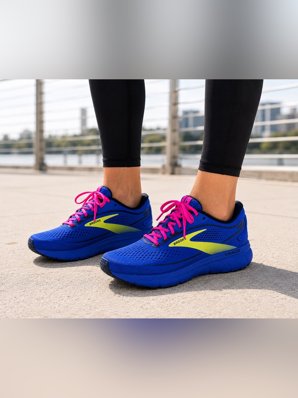 Brooks Trace 2 Running Shoes Women’s 8.5 Blue Pink Cushioned Athletic Sneakers - Picture 2 of 10
